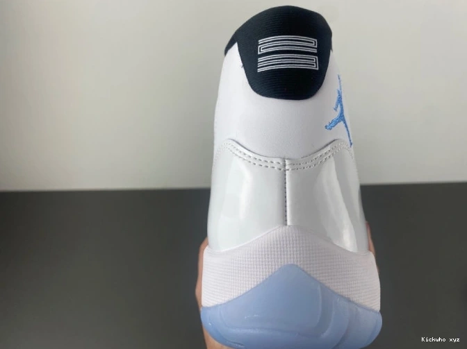 CT8012-104 Blue Jordan Air legend 11 0522